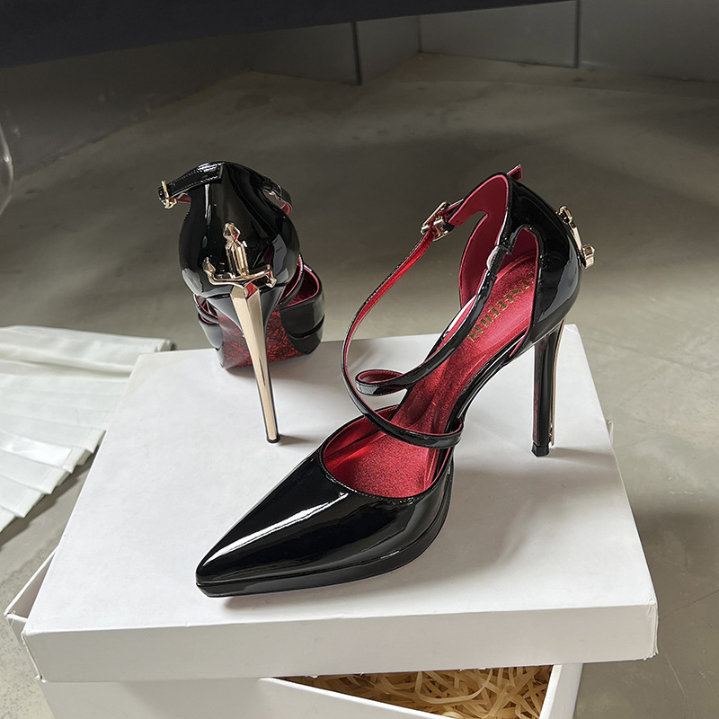 Sepatu Pumps Wanita Kulit Pate - Crossfit Belt ulasan dan harga